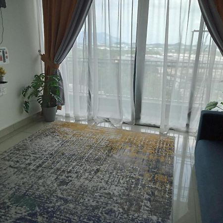 Fz Almyra Homestay Kajang Exterior foto